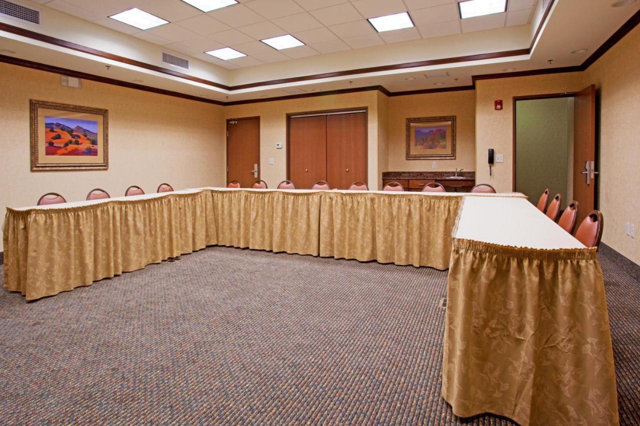 Holiday Inn Express Hotel & Suites Tooele By Ihg Extérieur photo