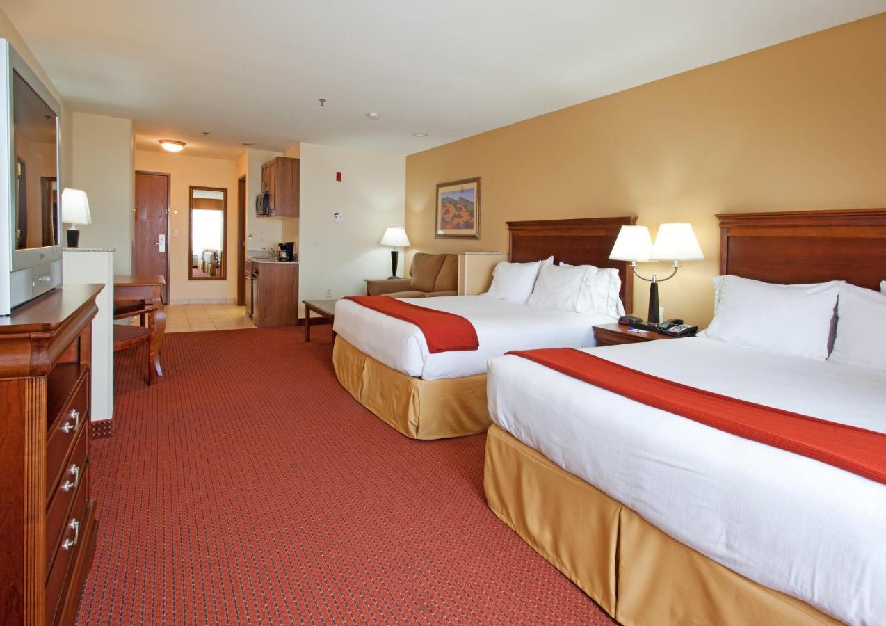 Holiday Inn Express Hotel & Suites Tooele By Ihg Extérieur photo